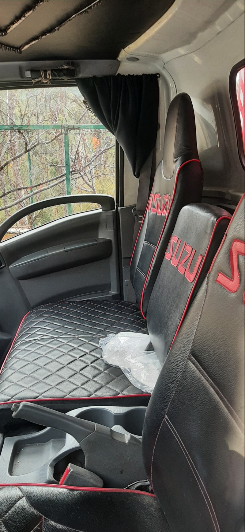 Isuzu